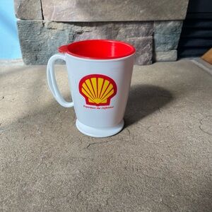 Vintage Shell Coffee Mug
